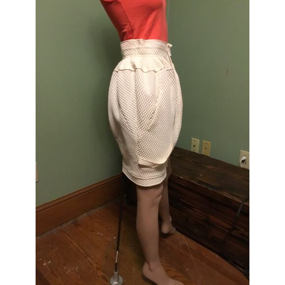 Vera Wang Couture (runway?) Ivory Geometric Textured Mini Skirt NWT - Picture 5 of 6